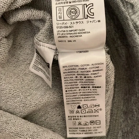 Levis sweater top - Picture 4 of 5